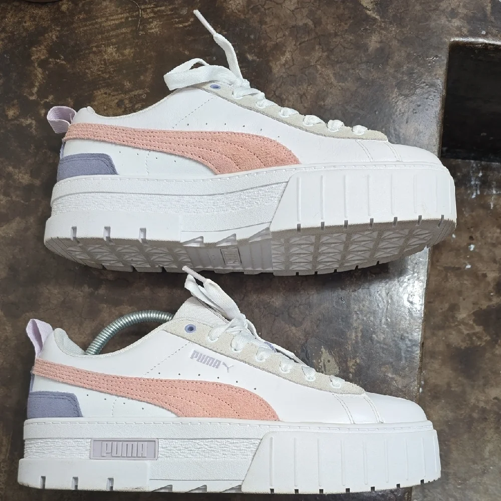 Puma Women's Sneakers - White and Pink - Picture 3 of 8